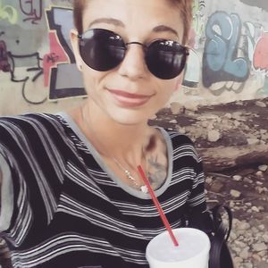 Meet your Posher, Faith